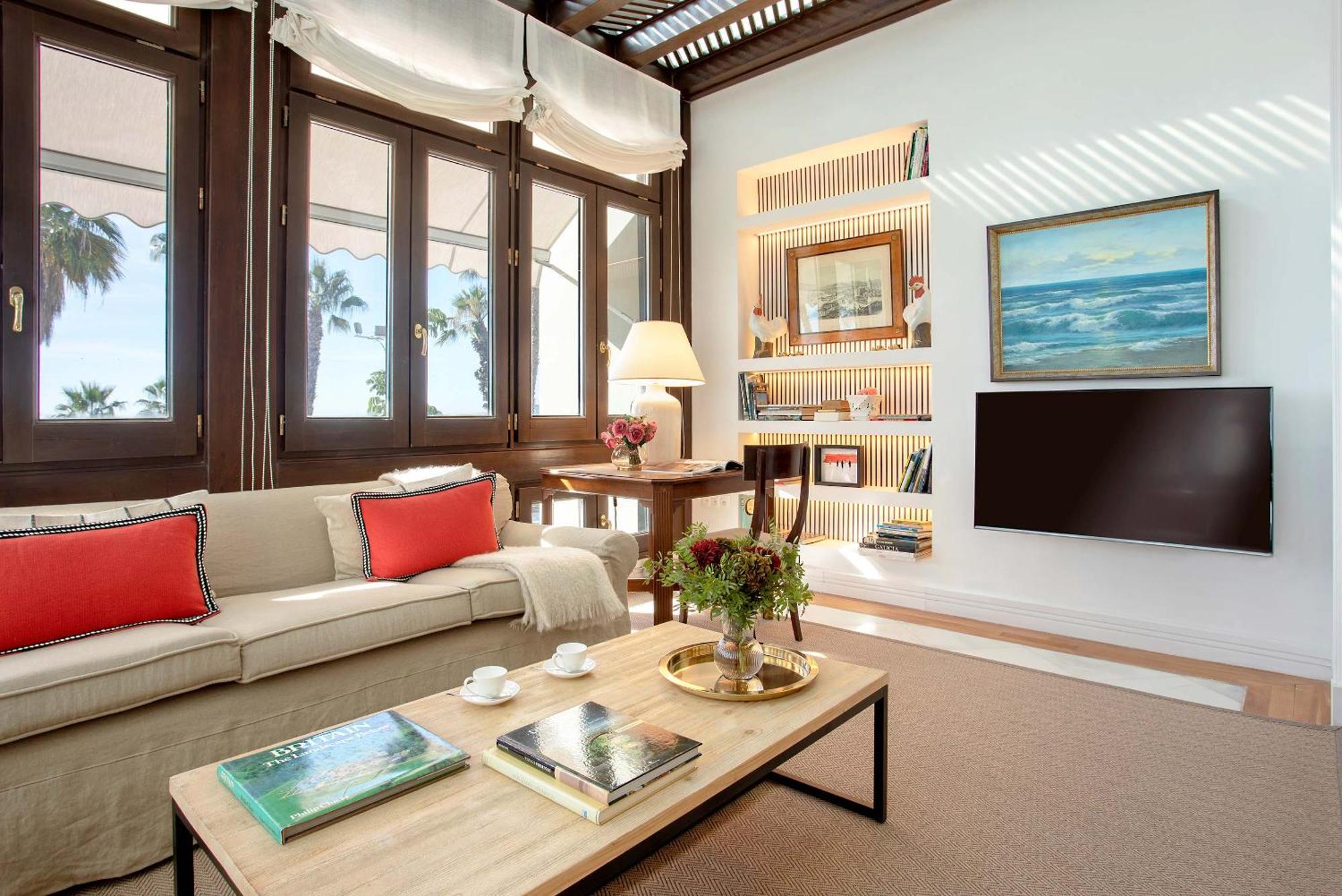 Genteel Home Paseo Maritimo Malaga Exterior photo